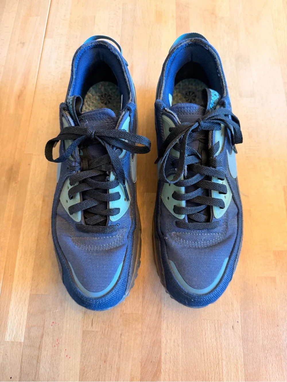 Nike Men’s Air Max 90 Terrascape Sneakers - Midnight Blue